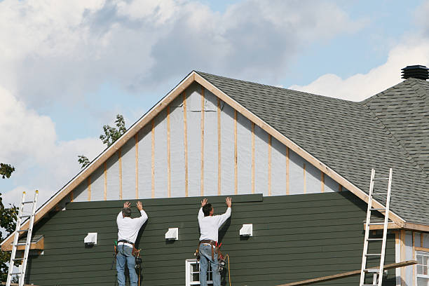 Professional Siding Contractor technician working in New Waterford, OH